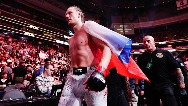 Величайший тяжеловес России после Федора проведет решающий бой в UFC. Волков подерется с гигантом из Дагестана