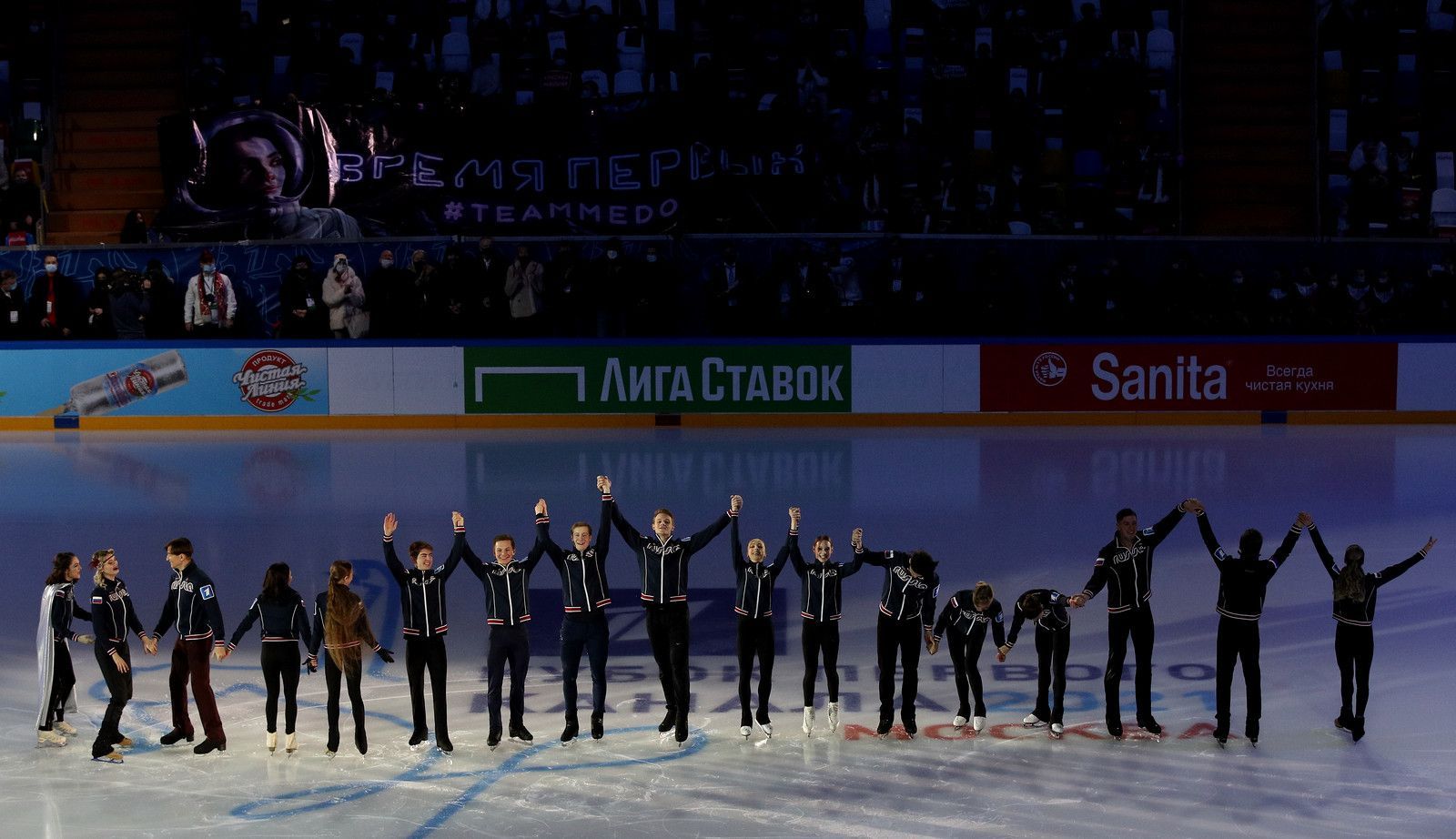 Кубок первого канала юниоров. Кубок первого канала юниоров. Кубок первого канала по фигурному катанию. Кубок первого канала 2022. Кубок первого канала по фигурному катанию 2023 нас не догонят.