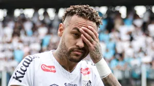 Неймар психологически подавлен из-за травли в Бразилии, но уходить не собирается: его держит лишь мечта о ЧМ-2026