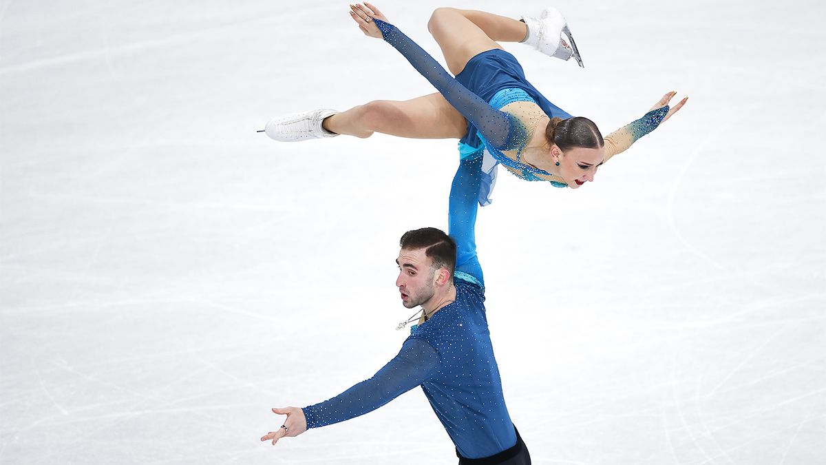 Россиян на ЧМ-2026 по фигурке не пустили, но русские пары все равно могут занять весь подиум. Как это