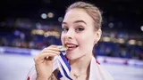 Русская фигуристка-чемпионка вышла замуж. Девичник на яхте, пышное платье и милый ролик молодоженов