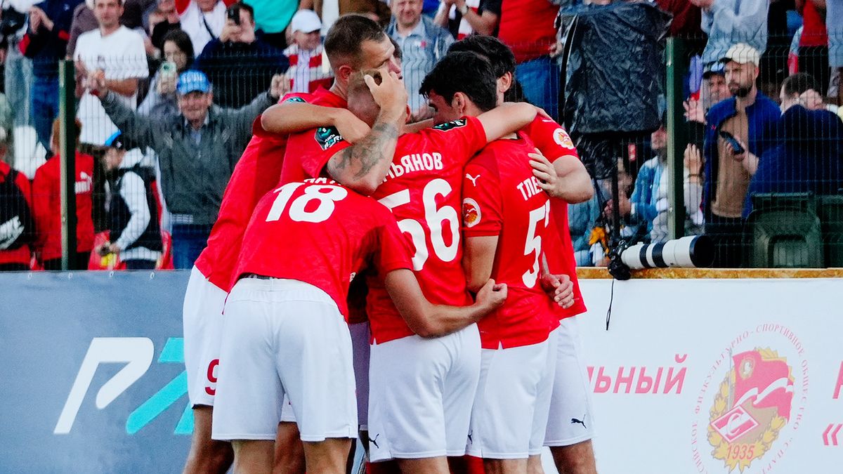 Костромской «Спартак» и «КАМАЗ» сыграли вничью