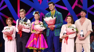 Роман Костомаров, Александр Энберт, Регина Тодоренко
