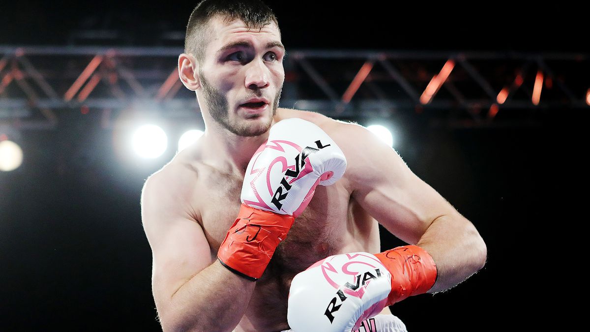 Российский чемпион мира по боксу проведет защиту титула в Великобритании 31 января