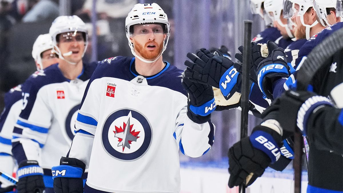 «Виннипег» выписал Коннору рекордный контракт в истории франшизы