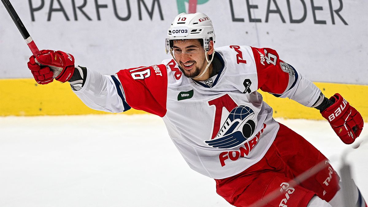 «Локомотив» обыграл «Амур» в Хабаровске и прервал свою серию поражений