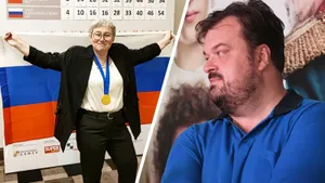 «В Госдуму пойдет тетя». Уткин отреагировал на фото Тансыккужиной с флагом России после победы в Варшаве