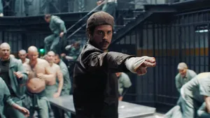 Еще больше супергеройского экшена и шавермы: что известно про сериал «Майор Гром: Игра против правил» 