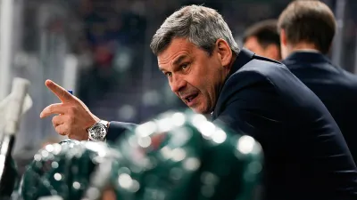 Дмитрий Квартальнов