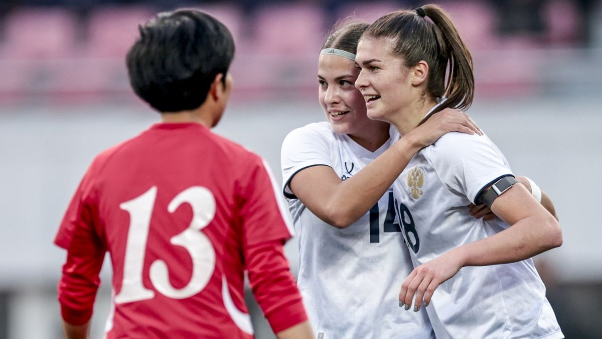 Вратарь сборной России — о КНДР: «Вся поездка запомнится — и то, как мы сюда добирались, и отсутствие интернета»