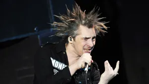 Тест на знание русского рока: угадайте легендарную группу по строчке из их песни