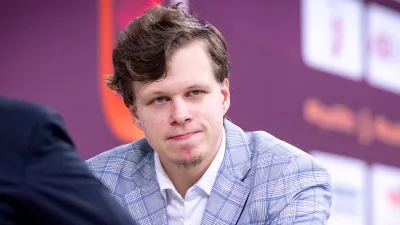 Владислав Артемьев