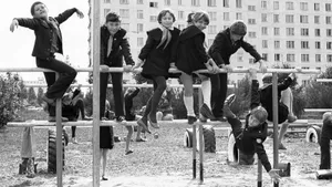 Эта конструкция во дворах СССР — вовсе не для игр детей: оказывается, ее ставили совсем не для веселья