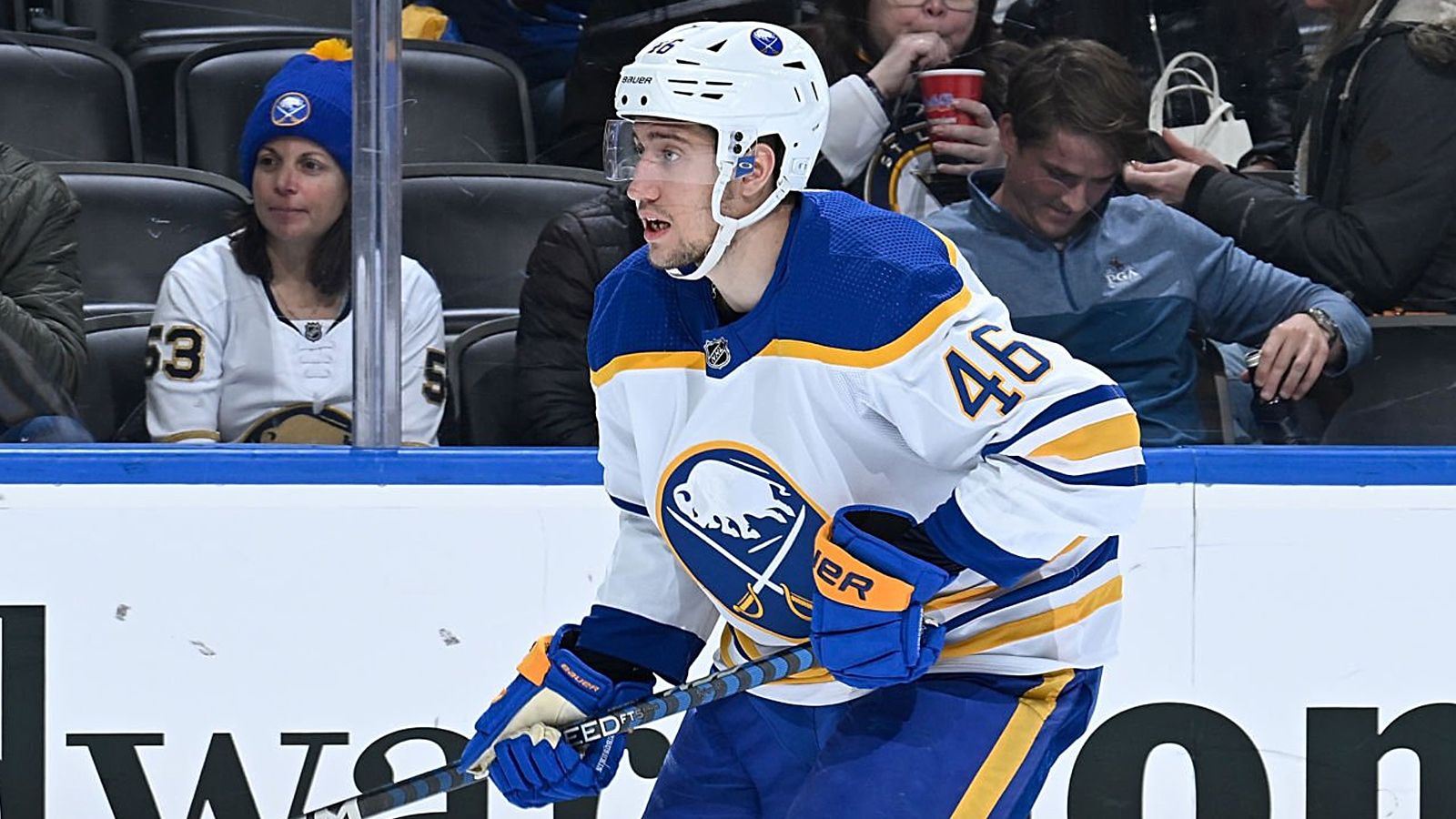 баффало сейбрз 2006. лос анджелес кингз баффало сейбрз 25 января. хоккеист 15 лет. лос анджелес los angeles. тампа бэй лайтнинг.