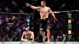 Глава UFC отреагировал на штрафы бойцов за прыжки из октагона: «Хабиб — идеальный пример»