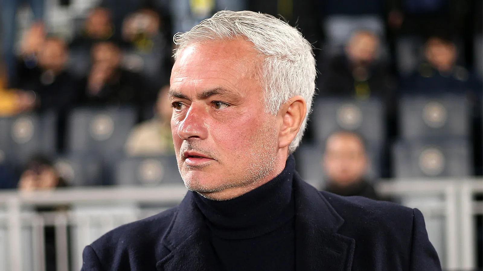 Игроки Бенфики празднуют забитый гол