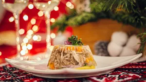 Варю холодец за 20 минут без желатина: лучший вариант для тех, у кого нет времени стоять на кухне