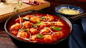 Теперь готовлю пельмени без жарки и варки, получается настоящий деликатес: вкусный ужин для семьи и гостей