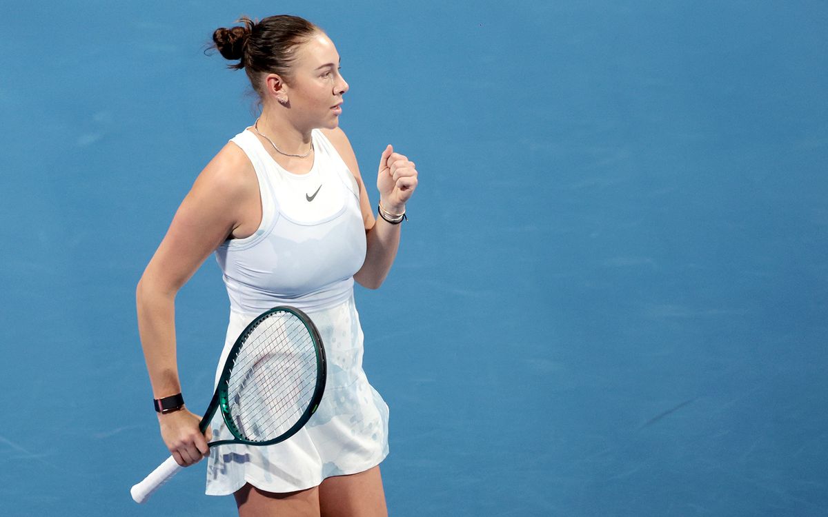 Анисимова разгромила Гауфф и вышла в финал «тысячника» в Пекине