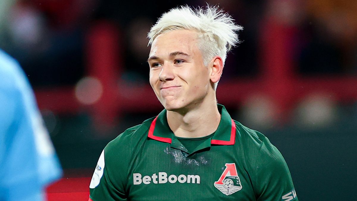 «Да ну нафиг, блин». Ловчев — об интересе «Барселоны» к Батракову