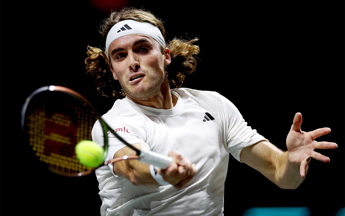 Циципас оценил мастерство Медведева и Рублева: «Снимаю шляпу»