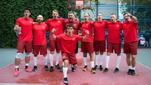 В Москве прошел 9-й благотворительный футбольный матч звезд российского спорта и шоу-бизнеса