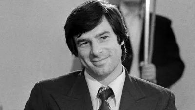 Валерий Харламов