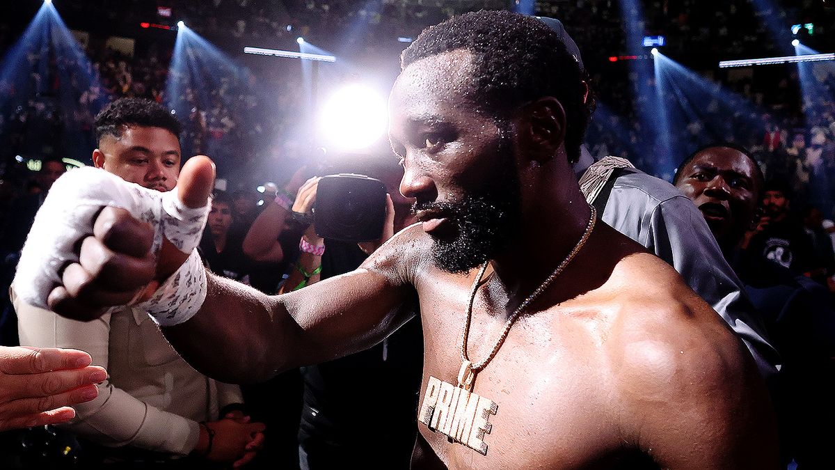 Кроуфорд лишен пояса WBC за неуплату комиссии с 50-миллионного гонорара