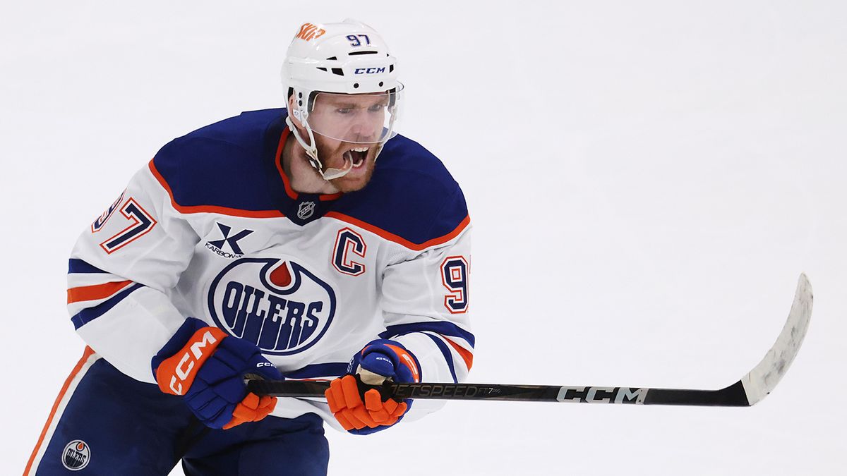 Макдэвид забросил первую шайбу в сезоне НХЛ