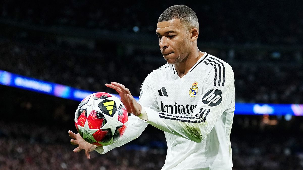 Арбелоа подробно рассказал о состоянии Мбаппе, который пропустил игру с «Бенфикой»