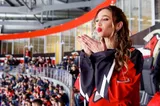 «Все самое главное впереди». Бузова поблагодарила «Авангард» за красивую игру