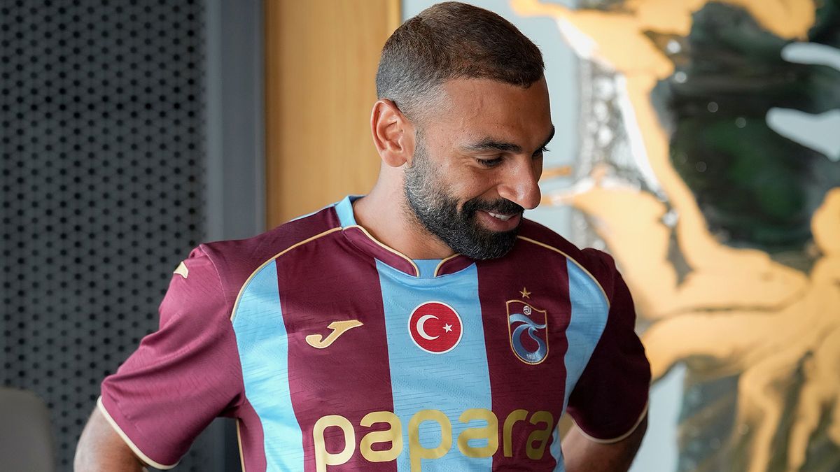 Официально: Мохамед Салах стал футболистом «Трабзонспора»