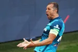 Дзюба стал лучшим бомбардиром в истории чемпионатов России, превзойдя рекорд Олега Веретенникова