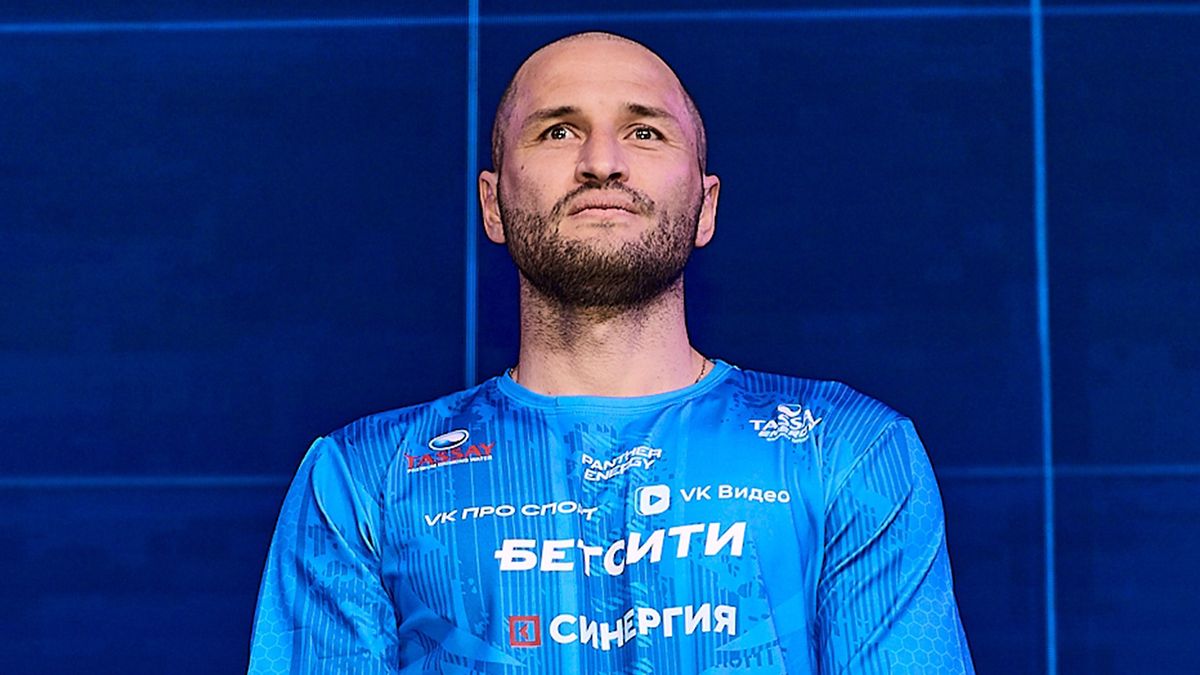 Футболист Кудряшов перенес операцию после ДТП и скоро вернется к тренировкам