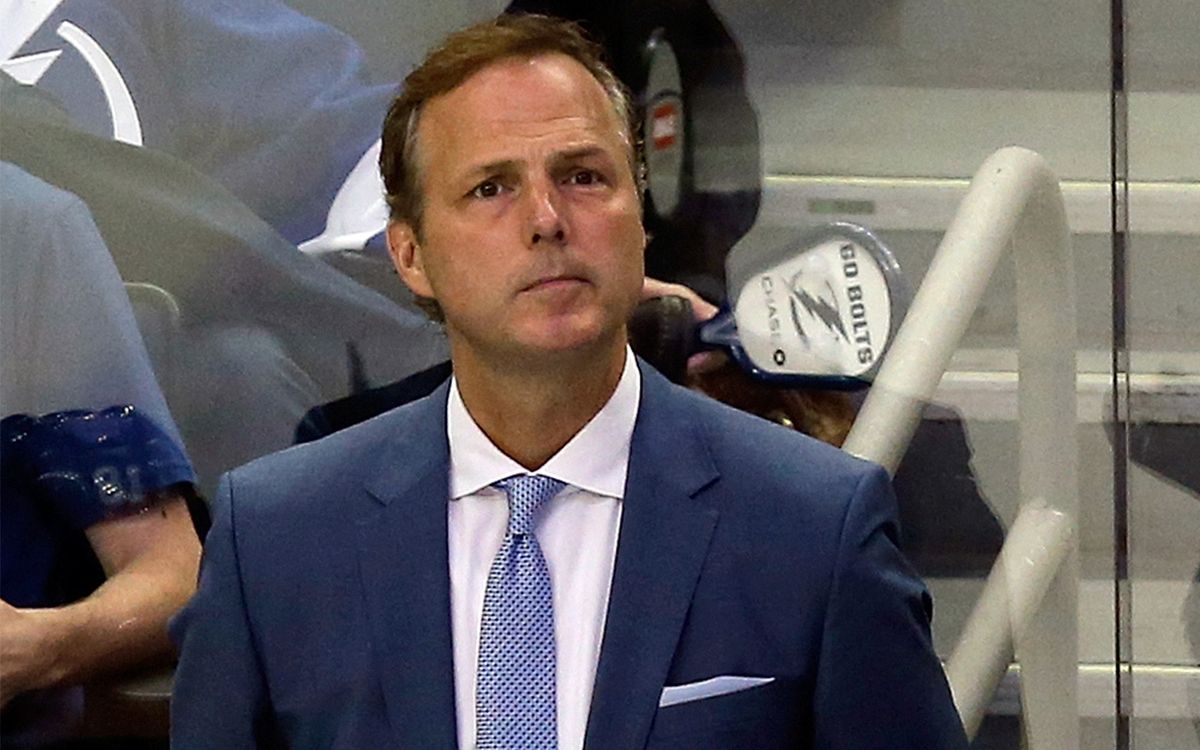 Тренер «Тампы» Купер пропустит два ближайших матча НХЛ из-за смерти отца