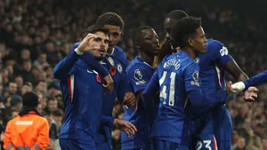 Куража от разноса «Барселоны» синим на дерби Лондона не хватит. Прогноз на «Челси» — «Арсенал»