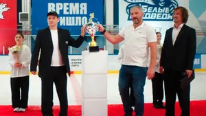 Посмотрела фильм «Дополнительное время» с Шипачевым и Овечкиным: антиреклама КХЛ и слабое фэнтези