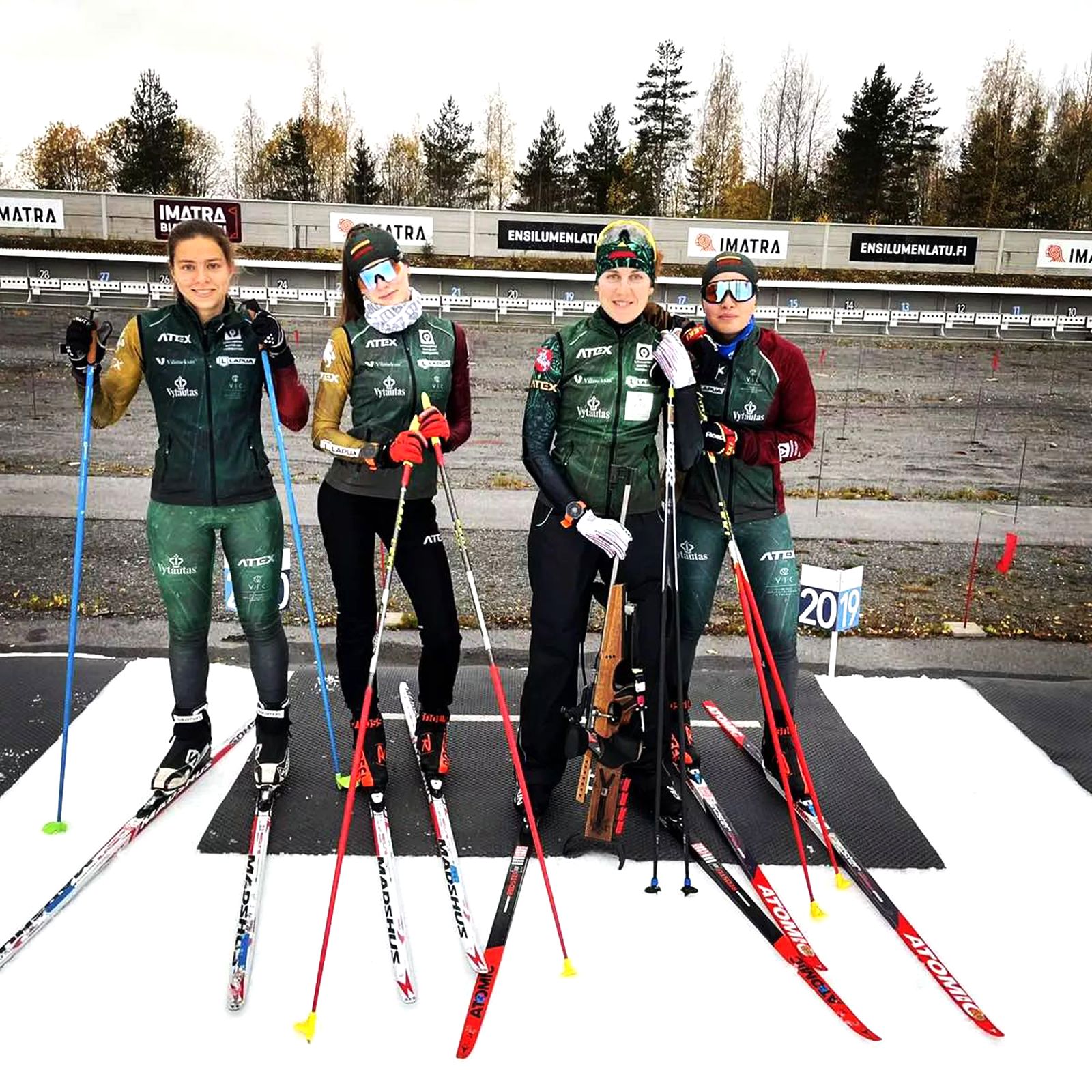 где лыжницы