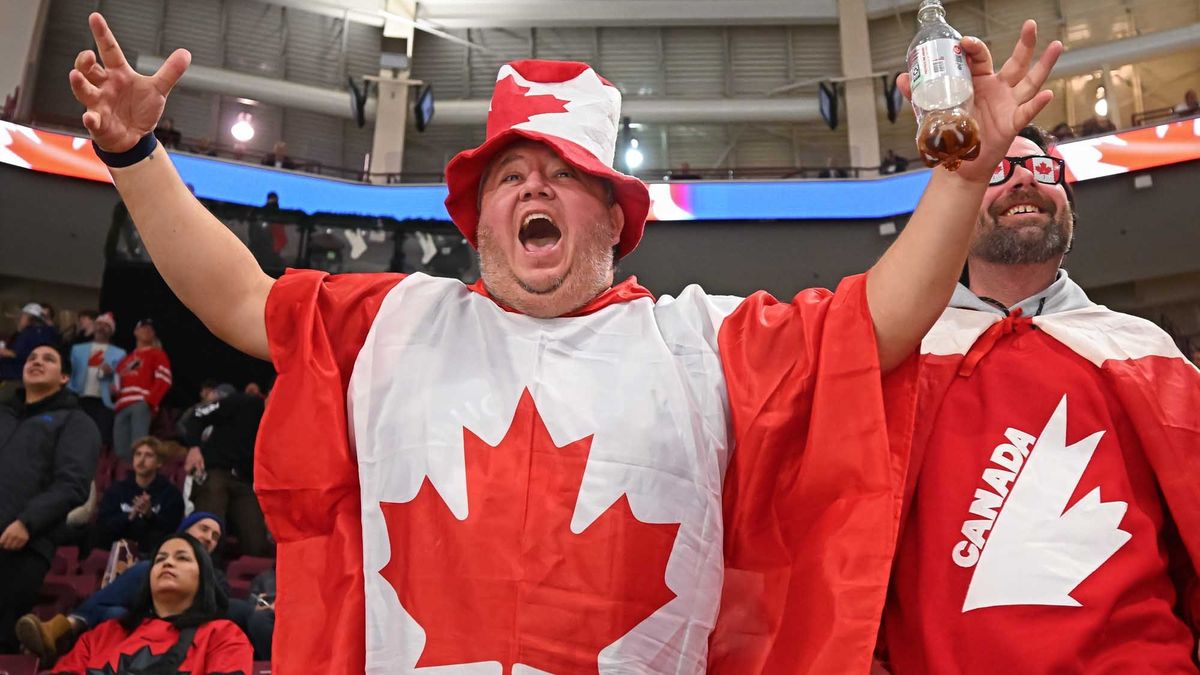 Канадские хоккеистки одержали крупную победу в матче с Чехией, сборная США разгромила Швейцарию