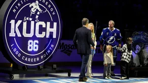 Он заставил Америку носить себя на руках, а ведь там даже не знали его имени! Гений Кучеров — в элитном клубе НХЛ