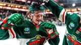Он пережил серьезную травму, рвался с больничного на лед, а теперь снова забивает! У Капризова — 40 голов в сезоне