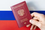 Петросян ответил на обвинения в предательстве России: «Могу поднимать любой флаг — хоть Антарктиды»