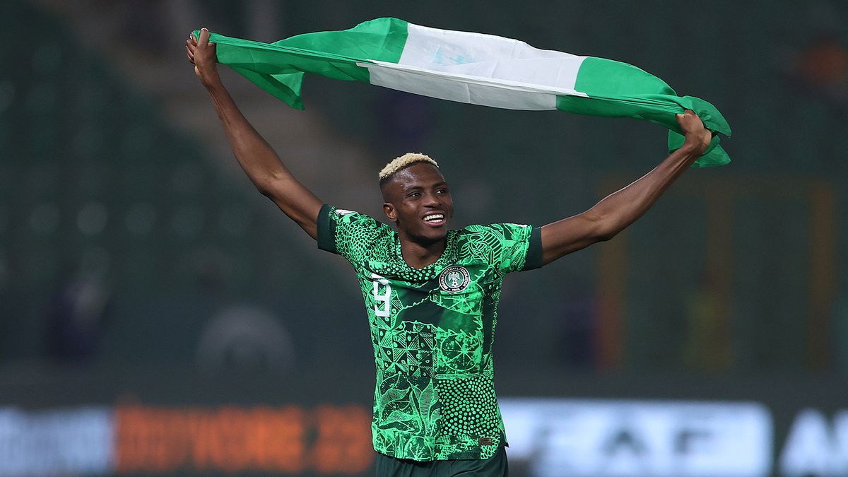 Нигерия благодаря голам Осимхена и Эджуке в овертайме разгромила Габон, выйдя в финал квалификации ЧМ-2026