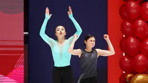 Петросян и Валиева образовали неожиданно успешный тандем на льду, но даже так триумф Москвы под угрозой 