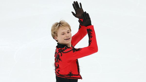 русский 5 класс упр 207. русский народ терпеливый народ. человек верит. уехать далеко. русский народ очень терпелив и терпит до самой крайности.