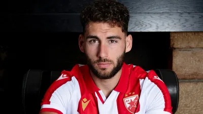 Наир Тикнизян