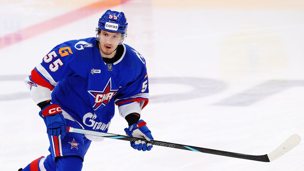 Хоккеист СКА Дишковский назвал сумму, которую тратит в месяц: «У меня пока не такая огромная зарплата»