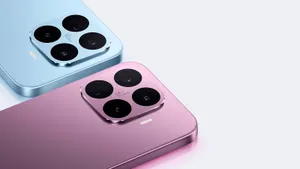 Обвал цен на Xiaomi 17T: у смартфона шикарная оптика с 5-кратным зумом у телевика и Si‑C батарея на 6500 мАч