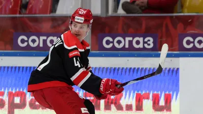 Дмитрий Соловьев (хоккеист)