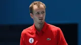 Лучший теннисист России Медведев вылетел в 1/4 финала олимпийского турнира